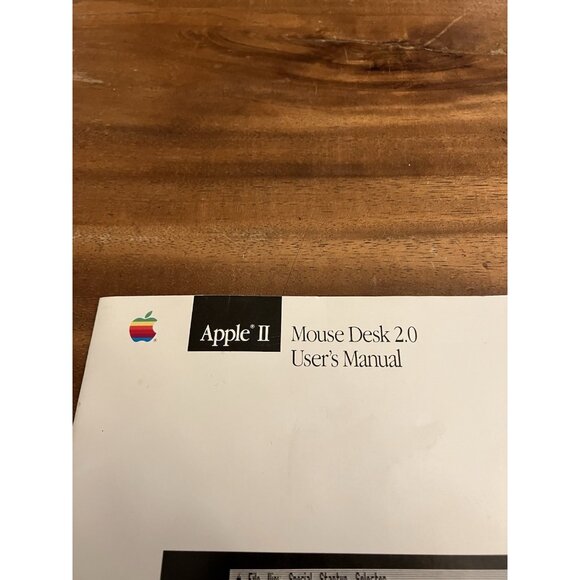 1986 Vintage Apple 2 Mouse Desk 2.0 User’s Manual - Picture 2 of 11